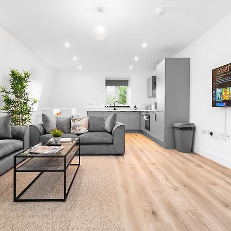 Stylish 2 Bedroom Apartment - Balcony - Secure Parking - Top Rated - 5Mc Birmingam Exterior foto