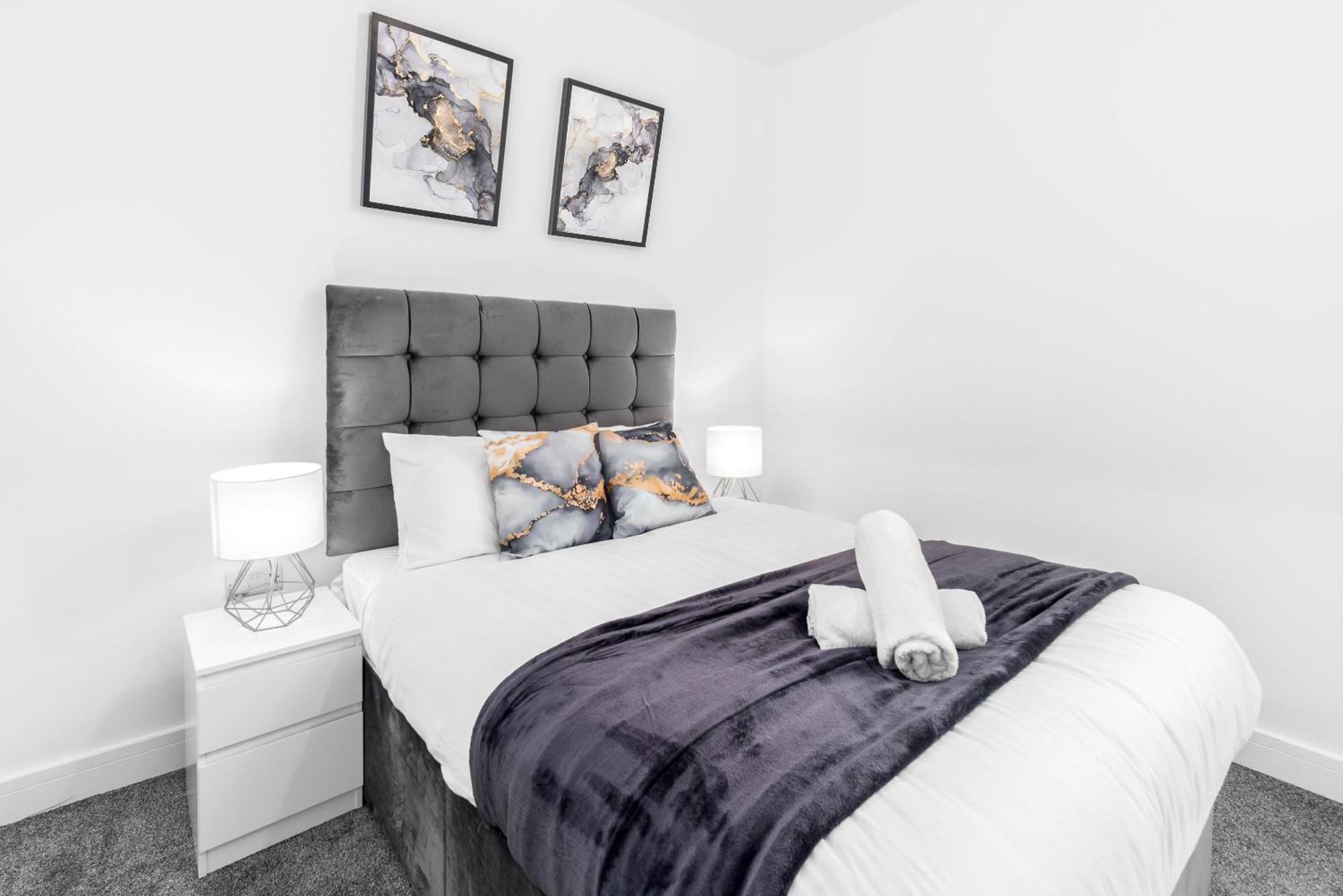 Stylish 2 Bedroom Apartment - Balcony - Secure Parking - Top Rated - 5Mc Birmingam Exterior foto