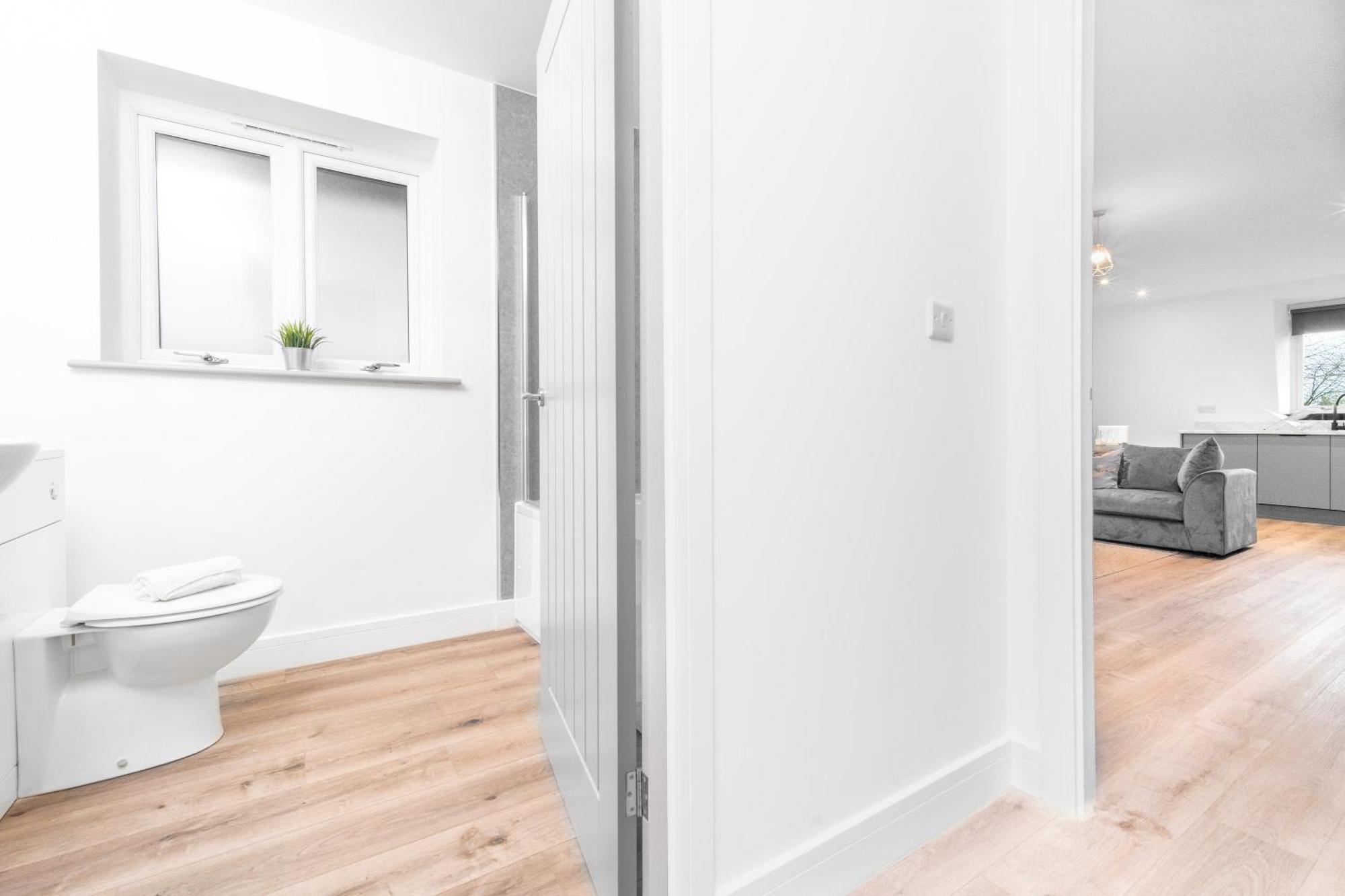 Stylish 2 Bedroom Apartment - Balcony - Secure Parking - Top Rated - 5Mc Birmingam Exterior foto