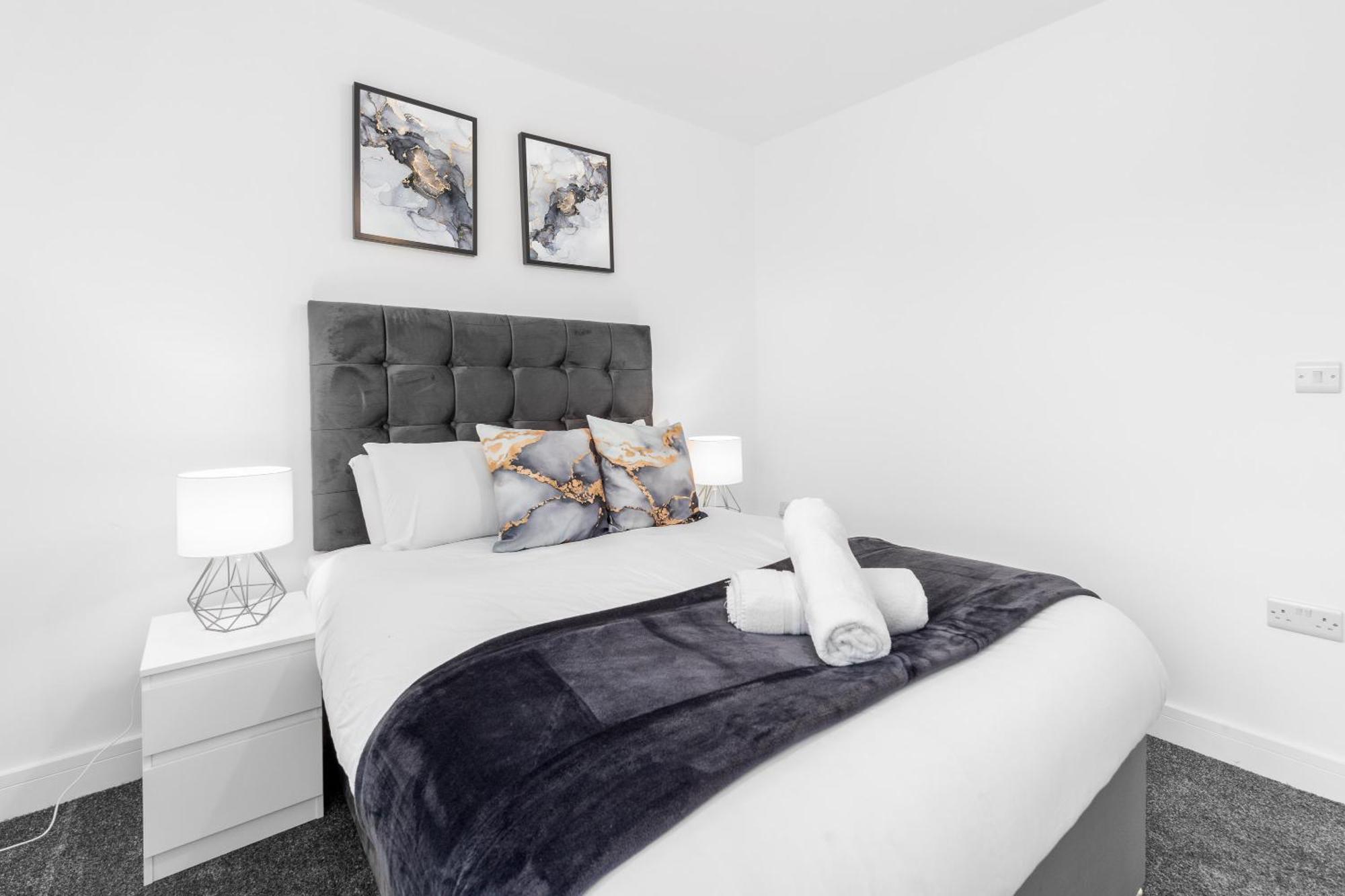 Stylish 2 Bedroom Apartment - Balcony - Secure Parking - Top Rated - 5Mc Birmingam Exterior foto