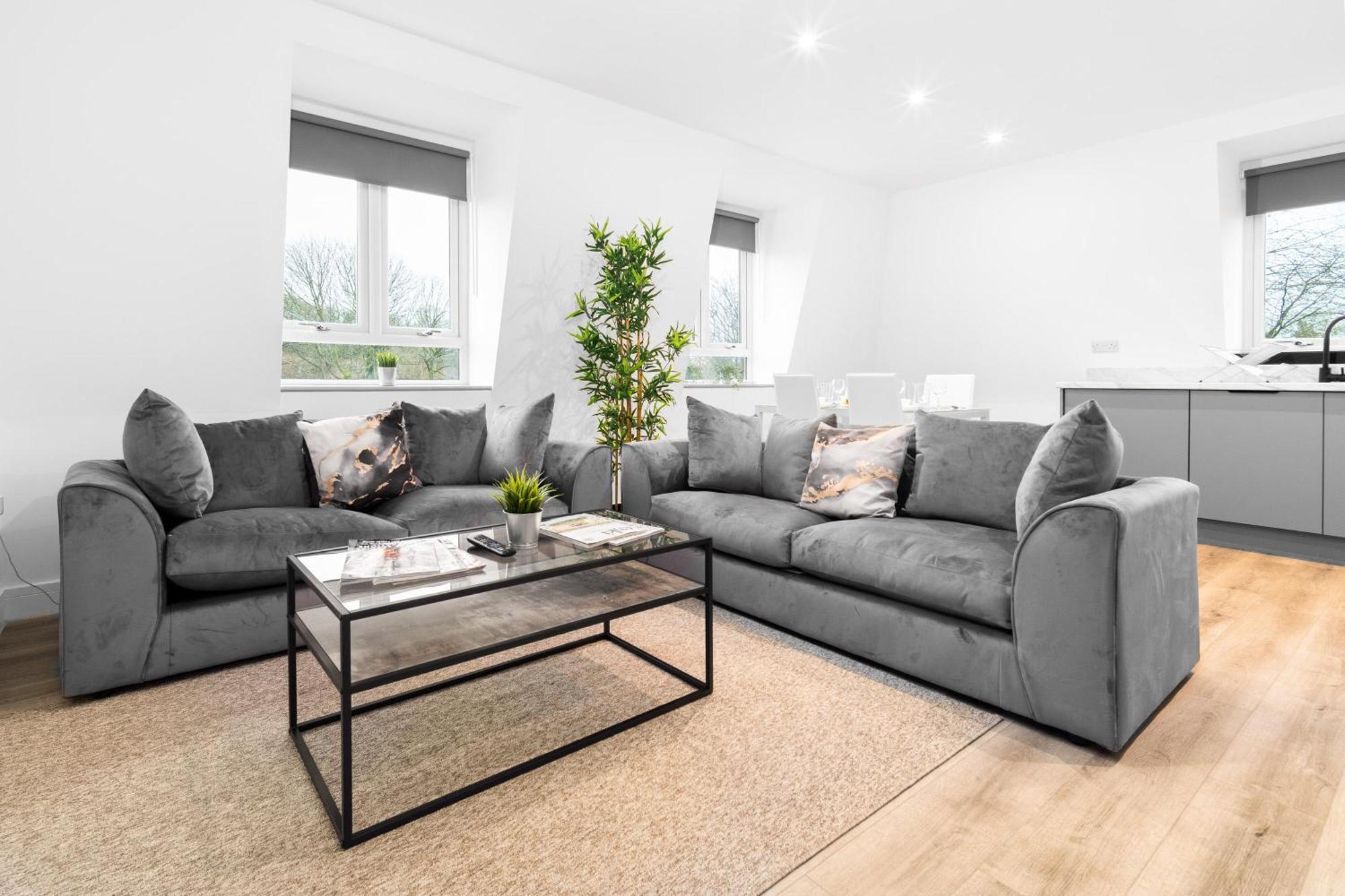 Stylish 2 Bedroom Apartment - Balcony - Secure Parking - Top Rated - 5Mc Birmingam Exterior foto